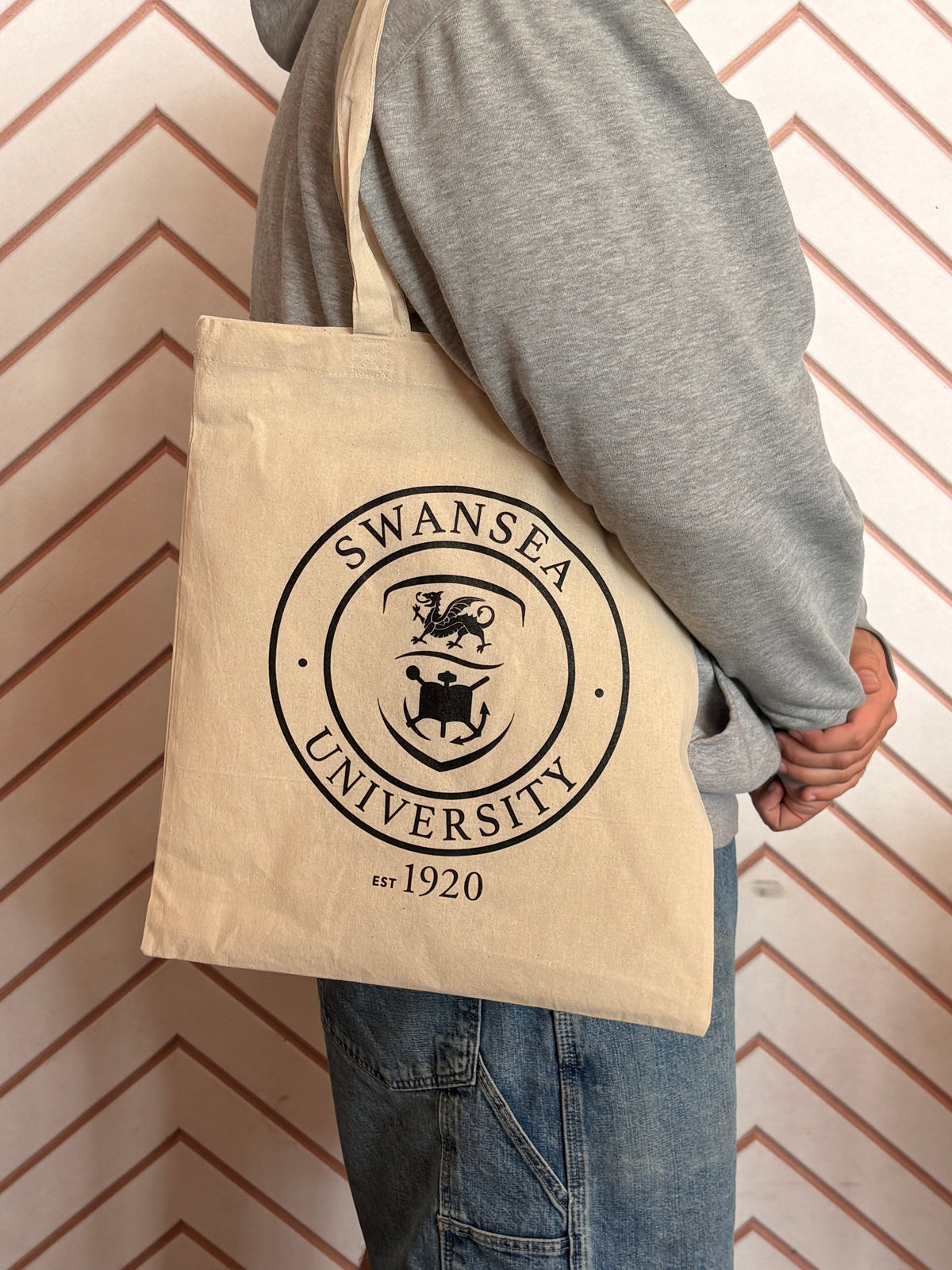 Fresh 26- HOOD-TEE-TOTE