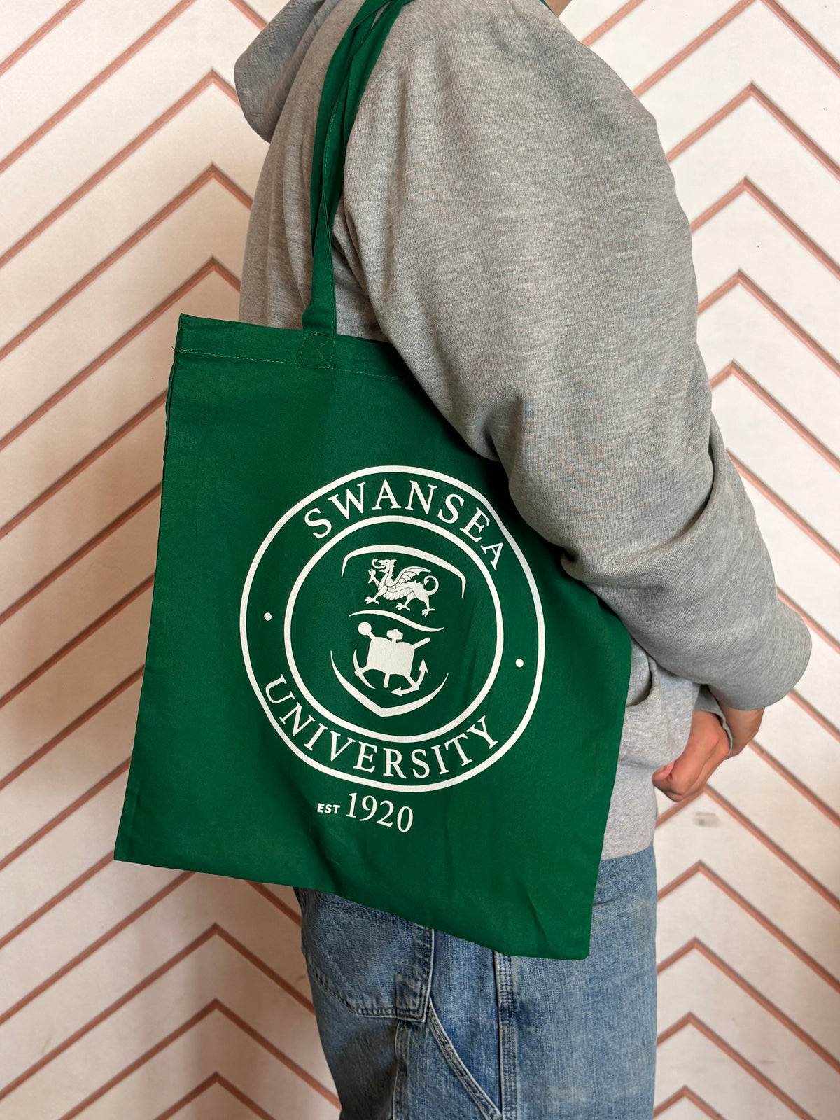 Fresh 26- HOOD-TEE-TOTE