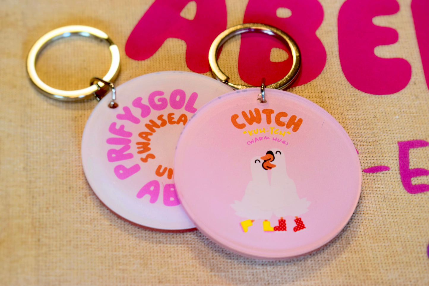 Swansea University Swan Design Keyring